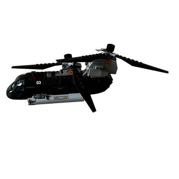 LEGO Super Heroes: Black Widow's Helicopter Chase (76162) - Picture 1 of 8